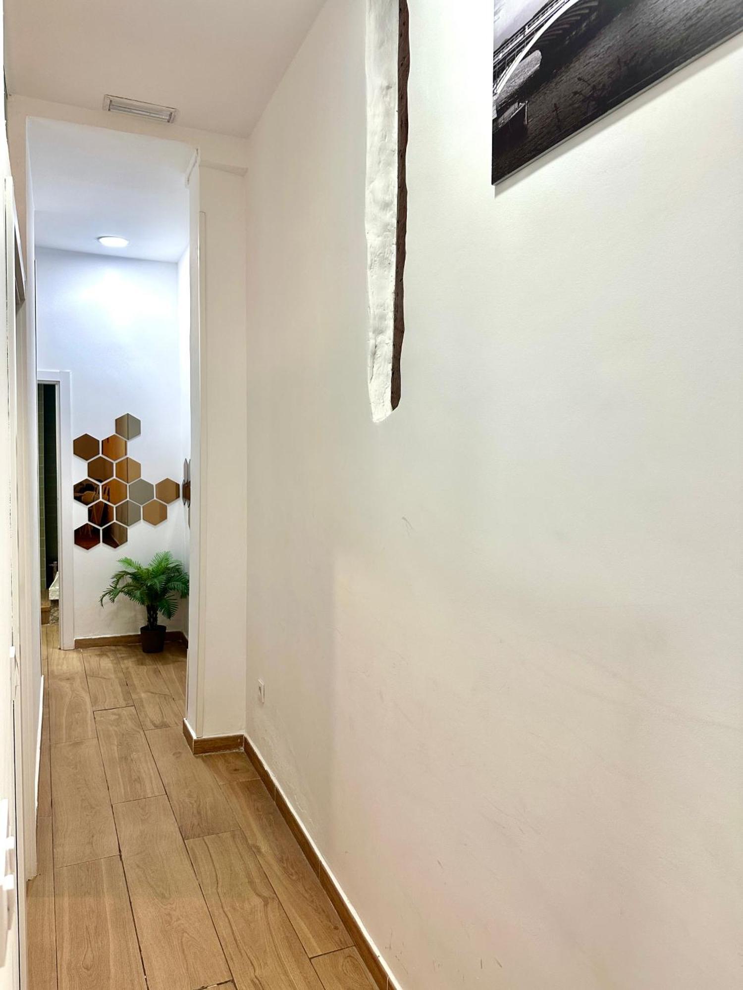 דירות Wakaflats 1, Centro Madrid, Chueca, Sb מראה חיצוני תמונה